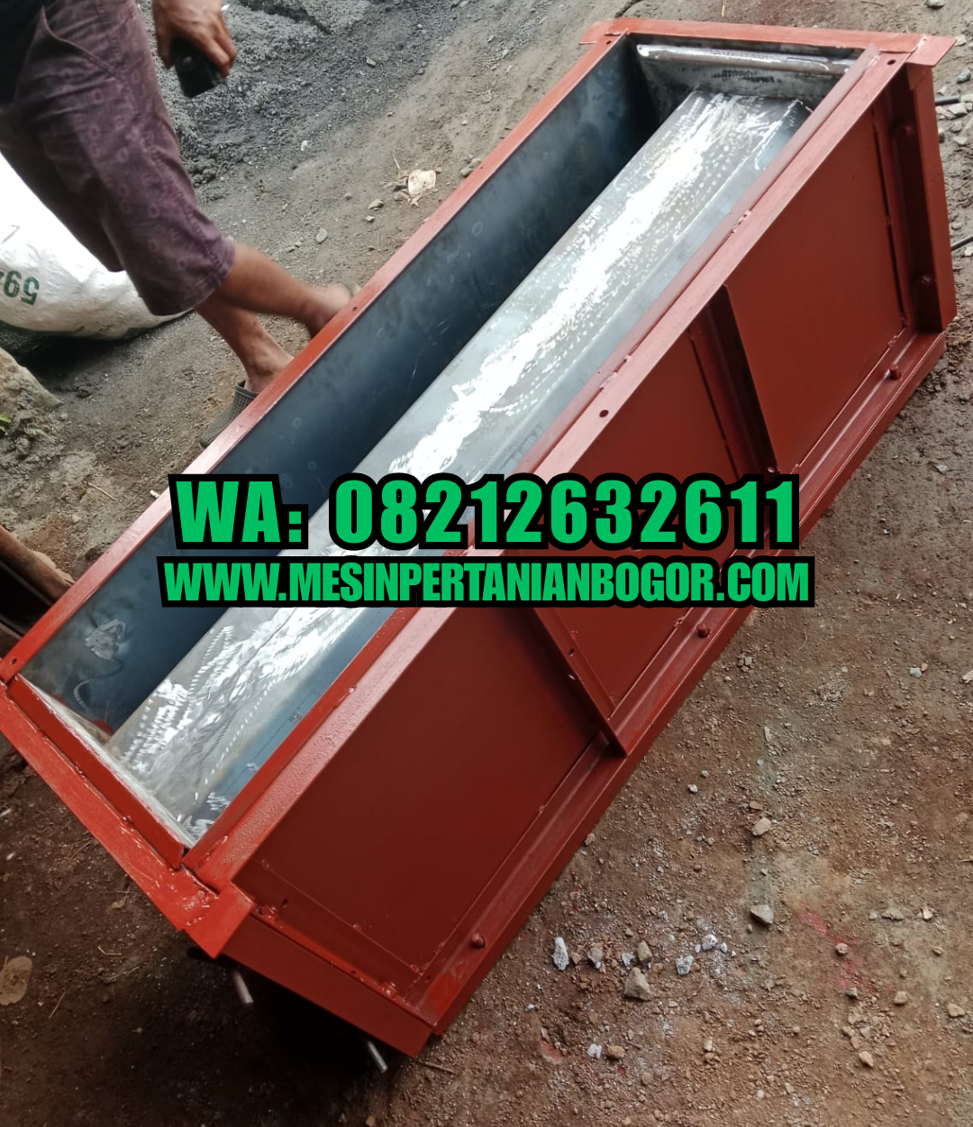 Cetakan Uditch 30 x 30 x 120 cm