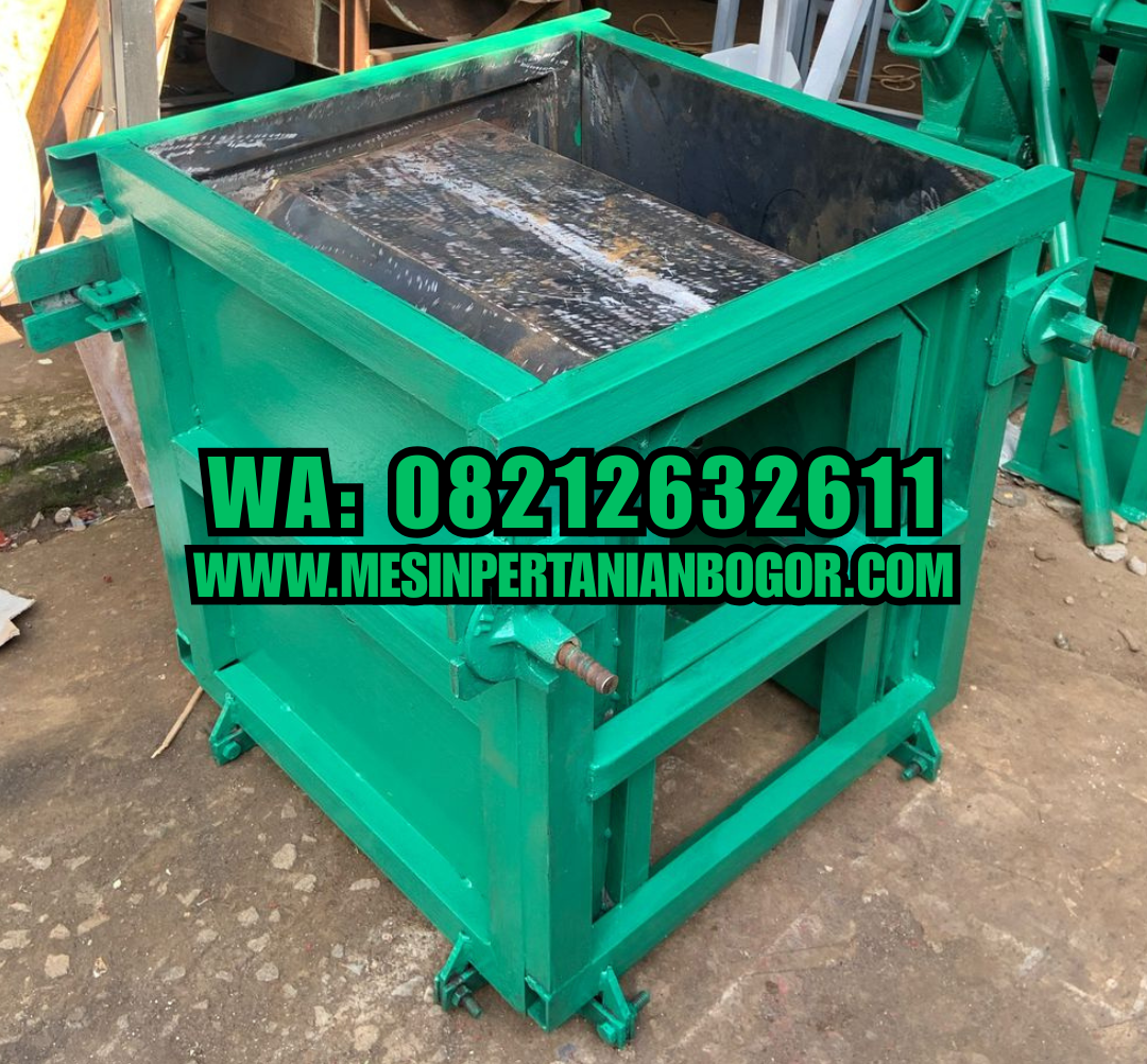 Cetakan Uditch Ukuran 30 x 30 x 100 cm