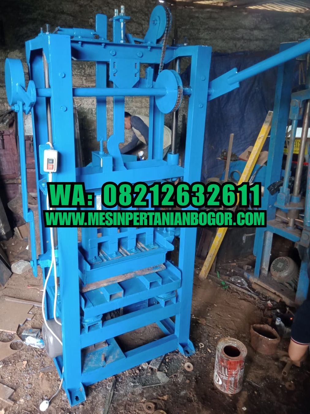Mesin Press Batako Keluar 4 Pcs